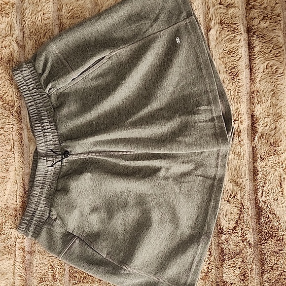 BUNDLE OF SHORTS - Picture 4 of 7